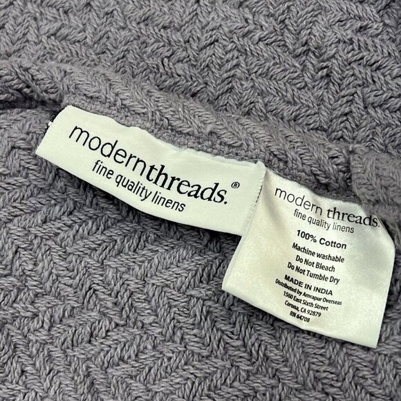 Modern Threads Tassel Throw Blanket Set Of 2 Purple Chevron Lilac 100% Cotton - Picture 7 of 7